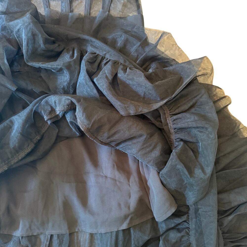 Showpo Black Maxi Dress - Picture 7 of 11